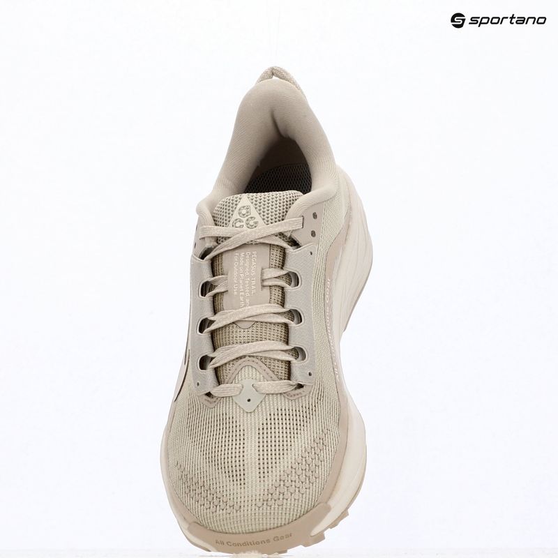 Dámské běžecké boty Nike ACG Pegasus Trail cream ii/light orewood brown/cream ii 14