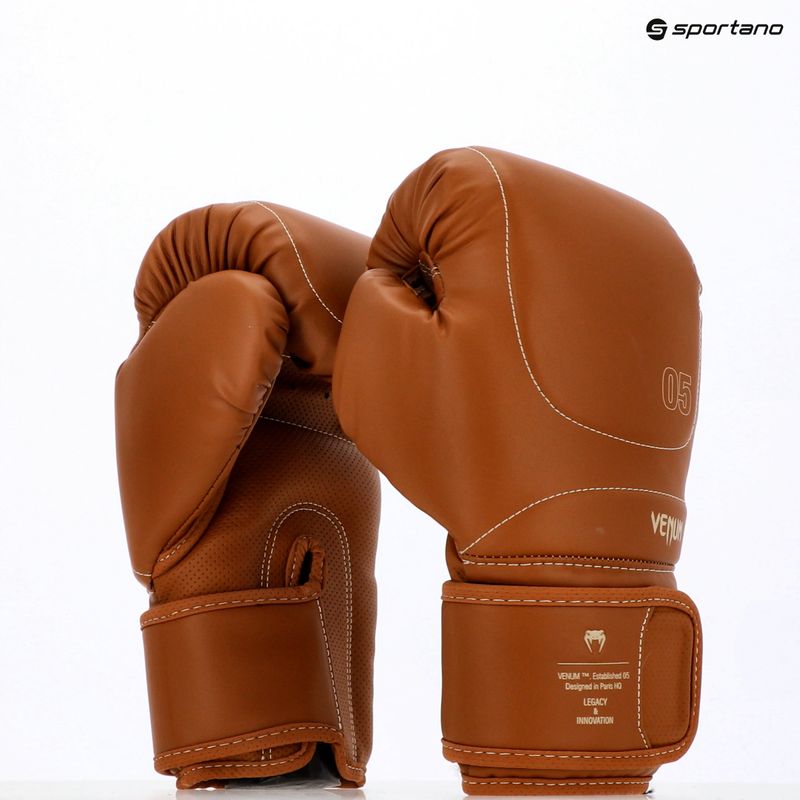 Pánské boxerské rukavice Venum Impact Evo VENUM-05061-058 chocolate 6