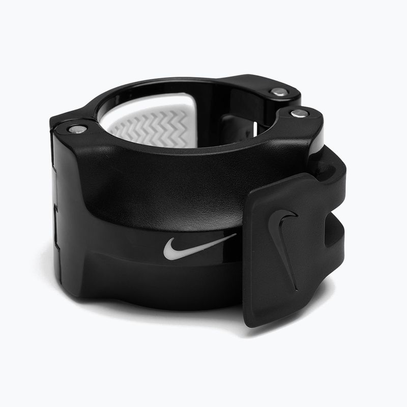 Svorky na činku Nike Strength Barbell Collars 2 pcs. black/white 8