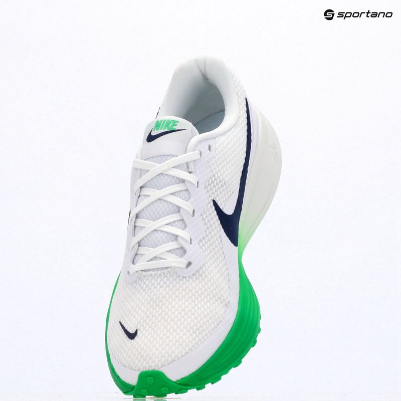 Pánské běžecké boty Nike Revolution 8 white/green spark/midnight navy 9
