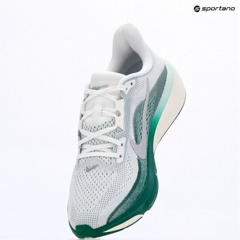 Dámské běžecké boty Nike Pegasus 42 white/malachite/metallic silver 9