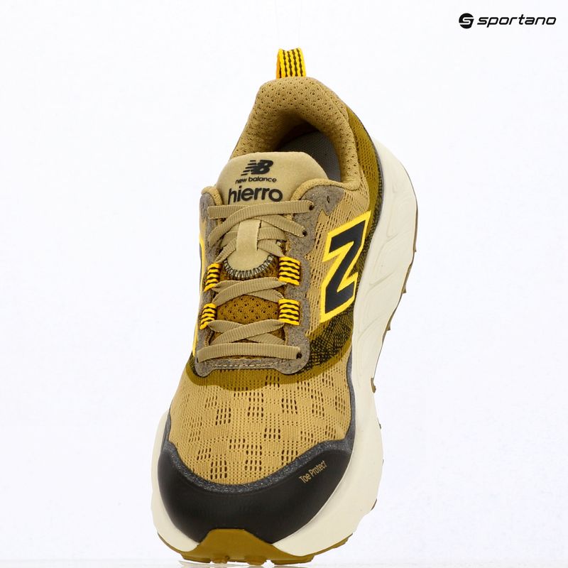 Pánské běžecké boty New Balance Fresh Foam X Hierro V9 quicksand/satsuma orange/black cement 9