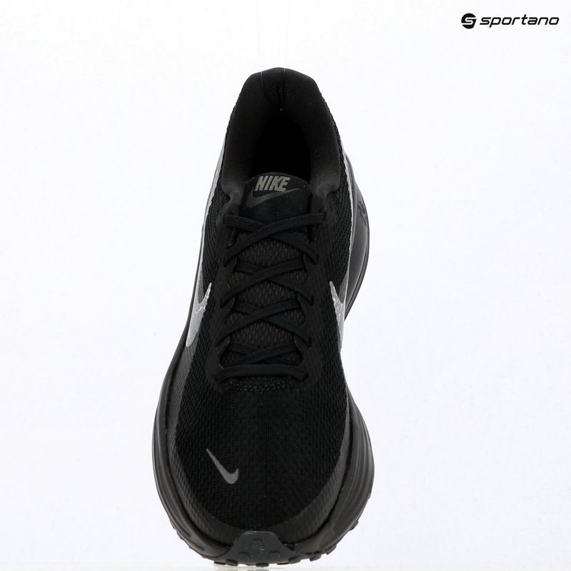 Pánské běžecké boty Nike Revolution 8 black/dark smoke grey/iron grey/white 8