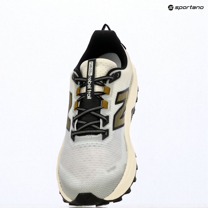 Pánské běžecké boty New Balance Rebel Trail V1 angora/black 7