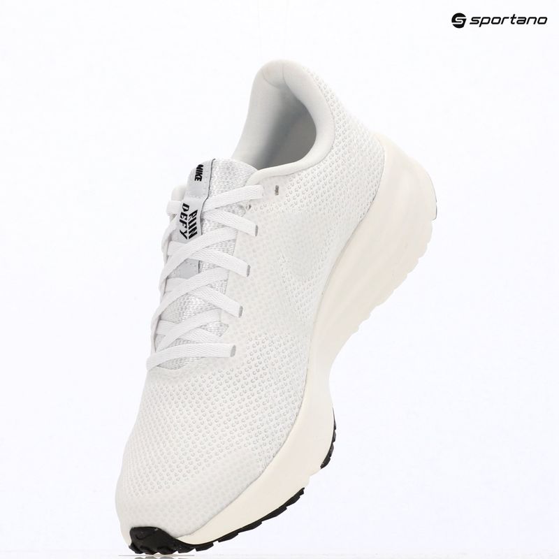 Dámské běžecké boty Nike Run Defy white/sail/off white/black 10