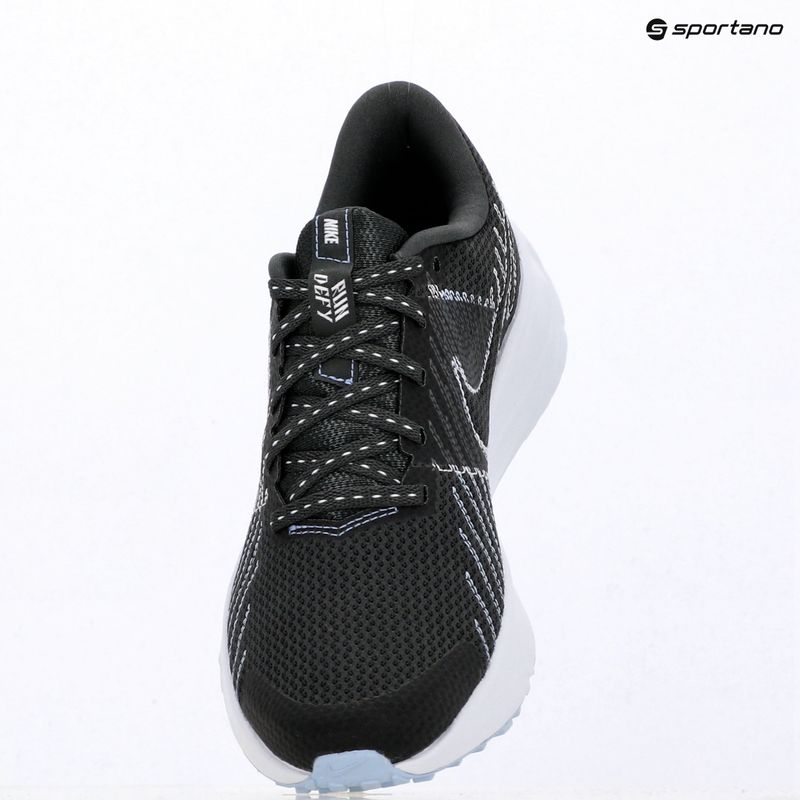 Dámské běžecké boty Nike Run Defy dark smoke grey/aluminum/white 10