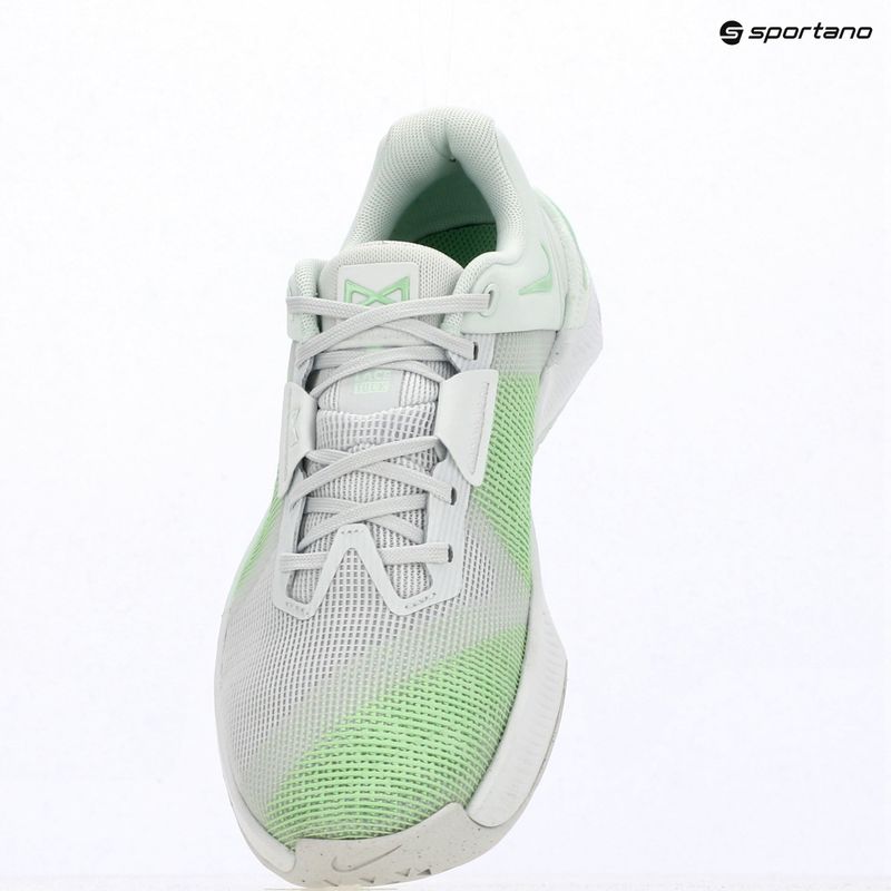 Dámské tréninkové boty Nike Metcon 10 off white/barely green/cucumber calm 9