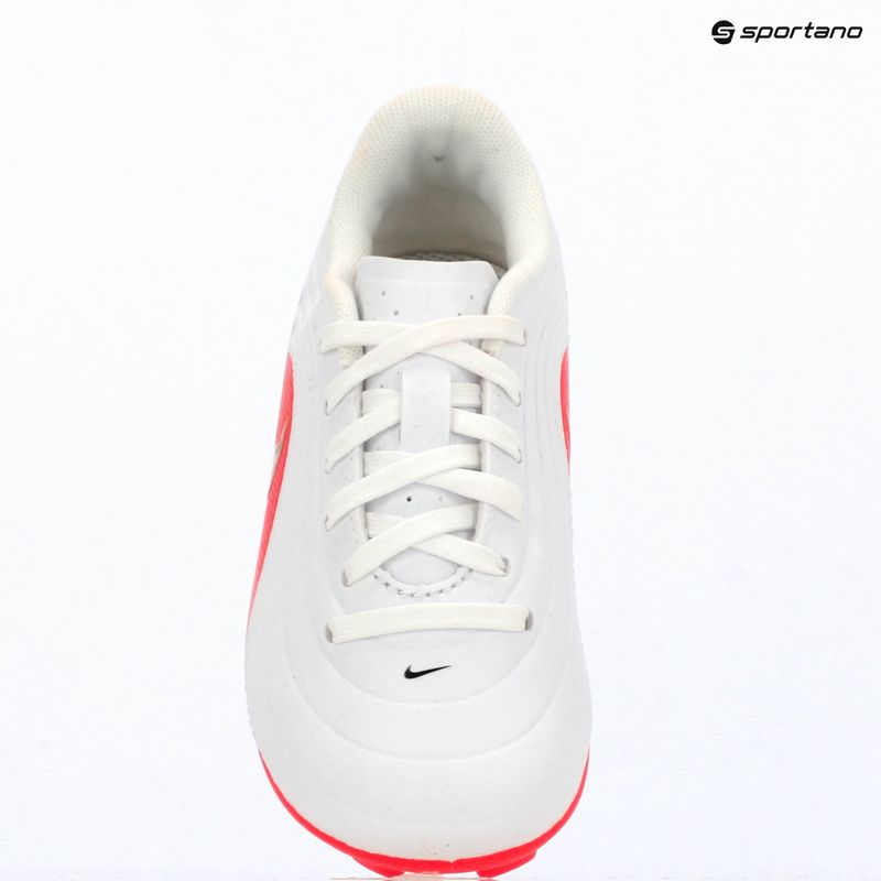 Dětské kopačky Nike Jr. Tiempo Maestro Club White/Bright Crimson/Blur 8