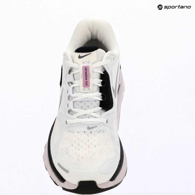 Dámské běžecké boty Nike Structure Plus white/black/metallic silver 14