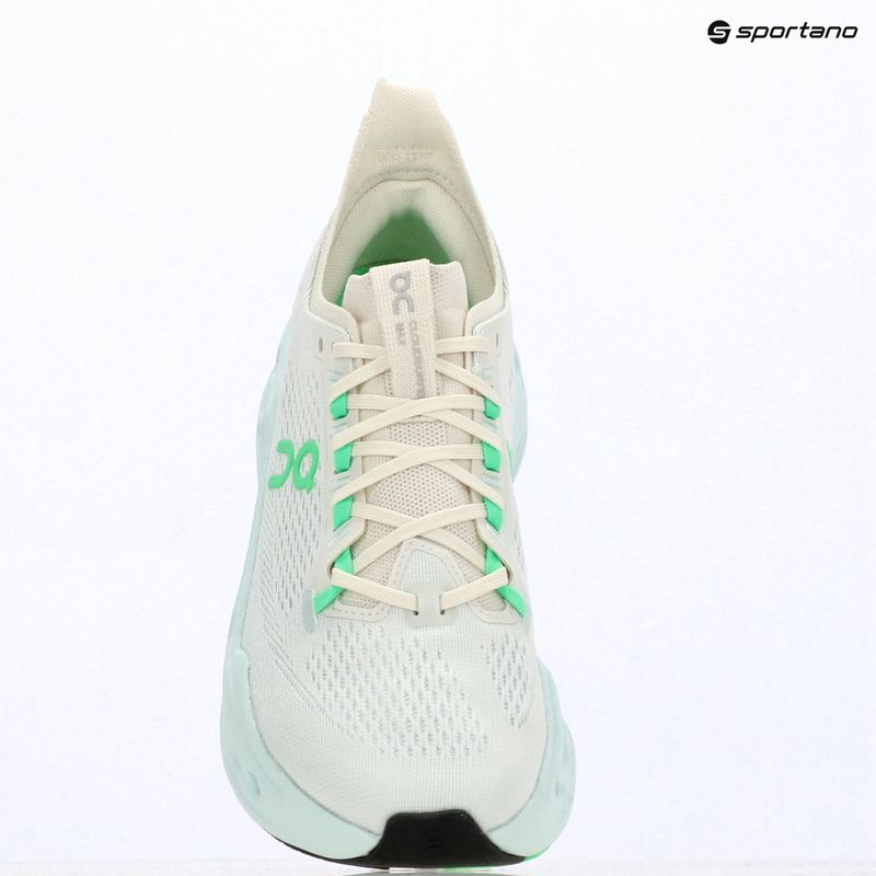 Dámské běžecké boty On Cloudsurfer Max ivory/flurry 16