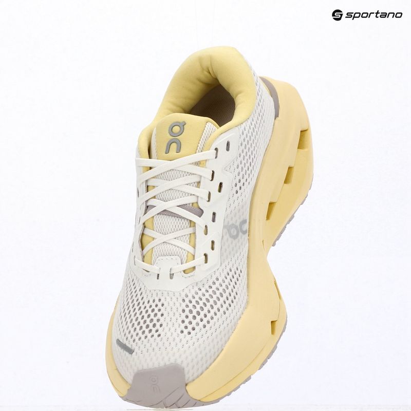 Dámské běžecké boty On Cloudrunner 3 Max ivory/dijon 15