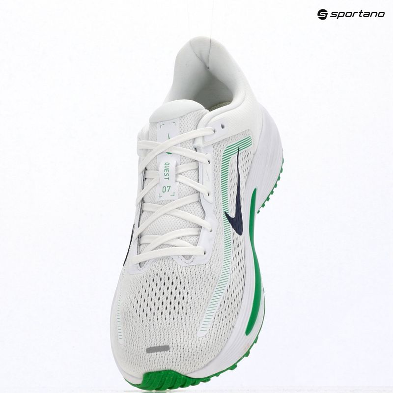 Pánské běžecké boty Nike Quest 7 white/green spark/midnight navy 10