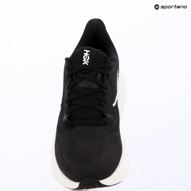 Pánské běžecké boty Hoka Clifton 11 black/white 8