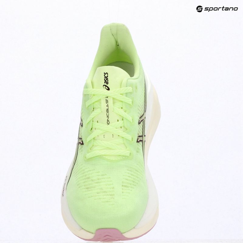Dámské běžecké boty ASICS Sonicblast 2 illuminate yellow/hazy lilac 13