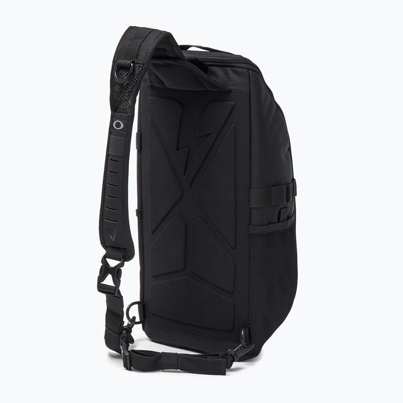 Městský batoh na jedno rameno Oakley Extractor Sling 2.0 23 l blackout tbl 2