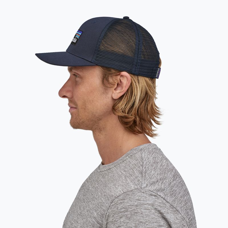 Kšiltovka Patagonia P-6 Logo Trucker  tmavě modrá 4