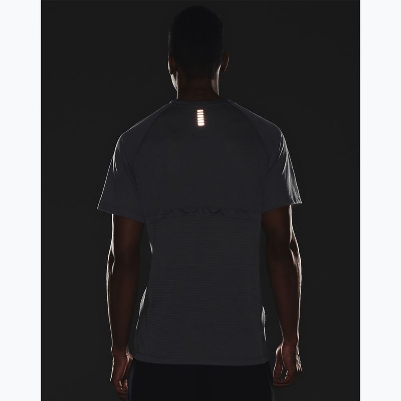 Pánské běžecké tričko Under Armour Streaker grey 1361469-012 4