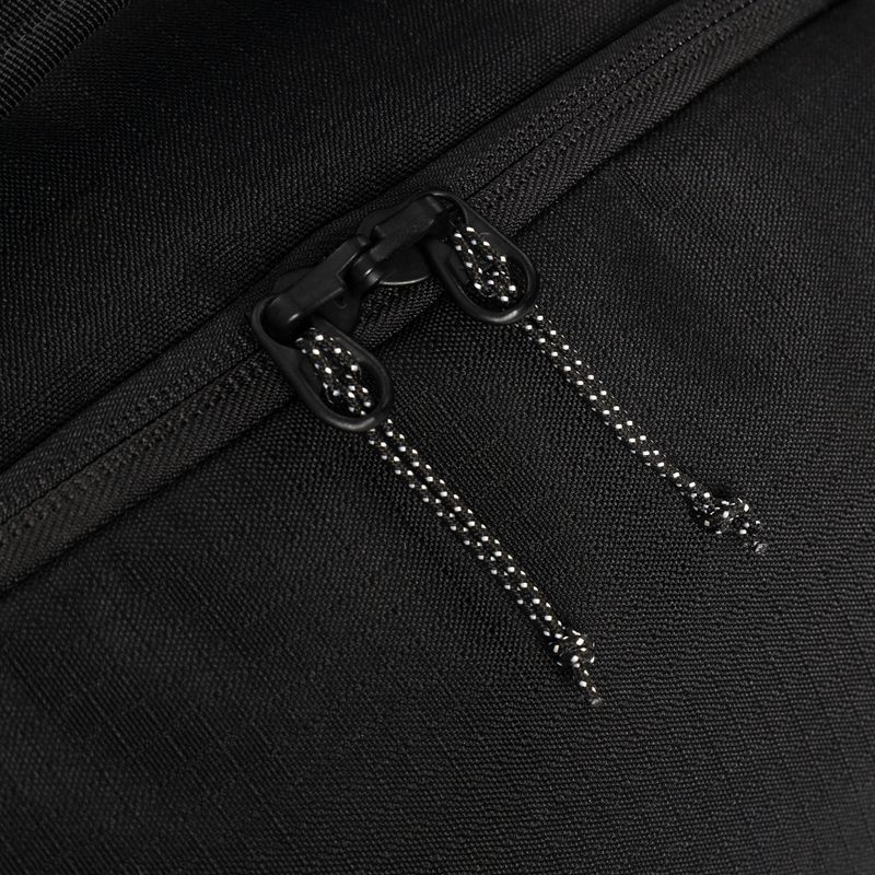 Dakine Torque Duffle 125 l cestovní kufr černý D10003735 7
