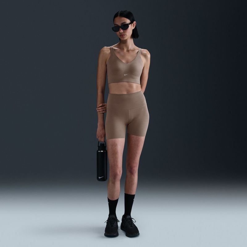 Sportovní podprsenka Nike Alate Medium Support Longline mink brown/white 11