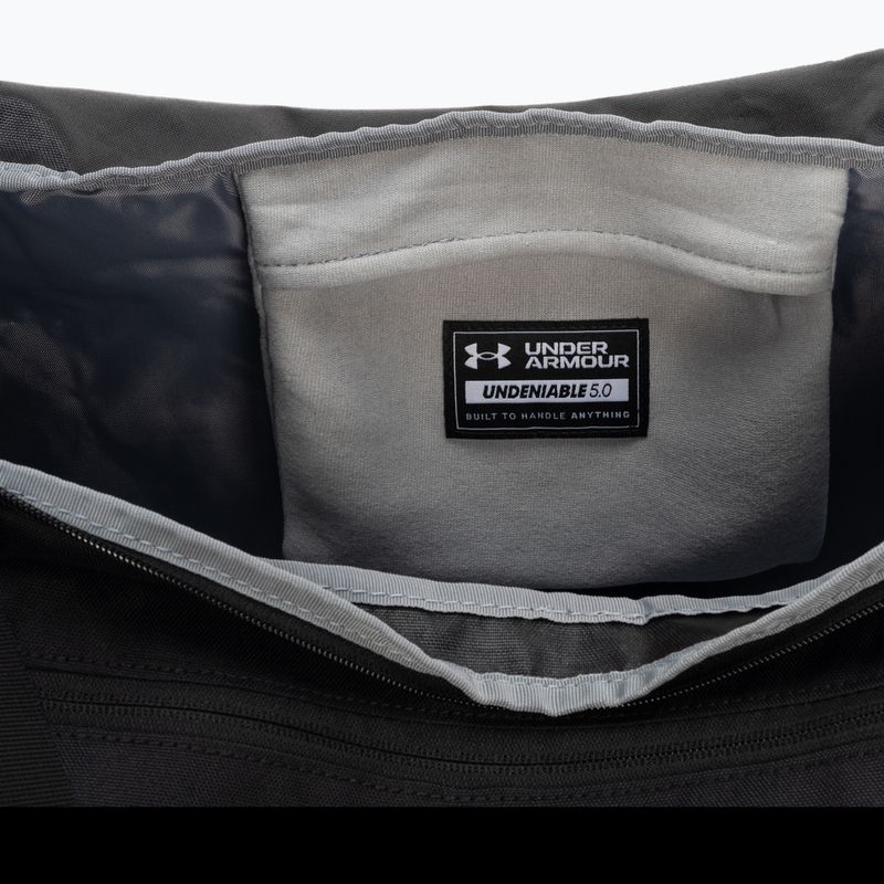 Under Armour UA Undeniable 5.0 Duffle SM 40 l cestovní taška černá 1369222-001 8