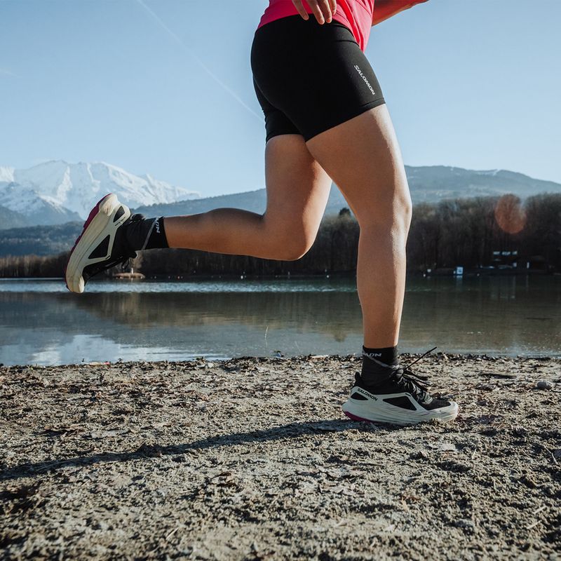 Dámské běžecké boty Salomon Ultra Flow black/transparent yellow/rose violet 16