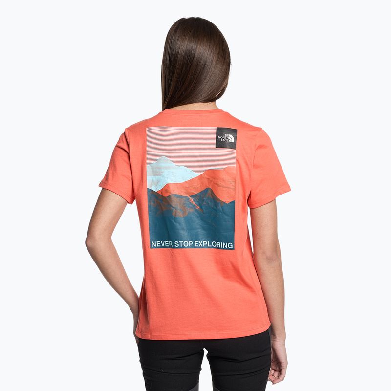 Dámské trekingové tričko The North Face Foundation Graphic orange NF0A55B2LV31 2