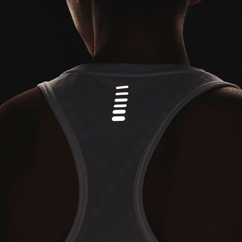 Dámské běžecké tričko Under Armour Seamless Stride Singlet white 1375697 3