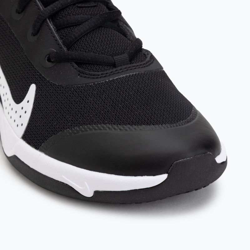 Boty Nike Omni Multi-Court black/white 7