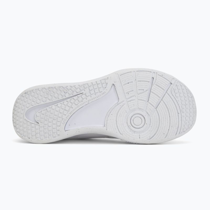 Boty Nike Omni Multi-Court white/pure platinum/white 4