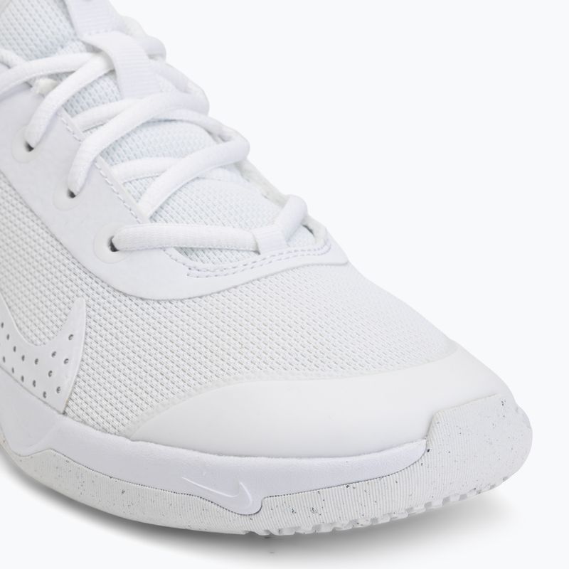 Dětské boty Nike Omni Multi-Court white/pure platinum/white 7