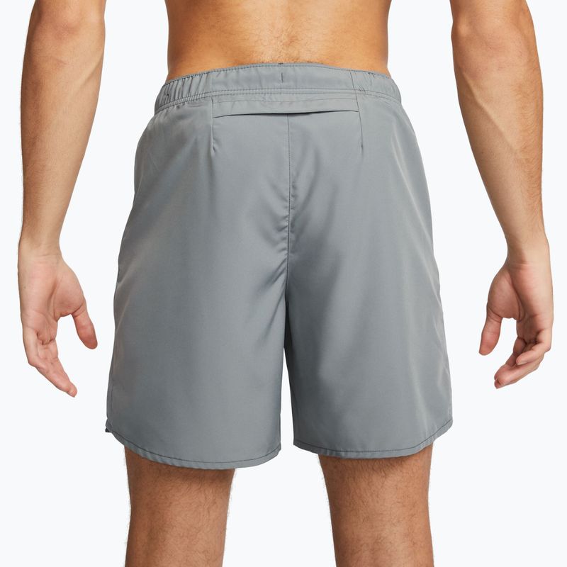 Pánské šortky Nike Challenger Dri-Fit smoke grey/smoke grey 3