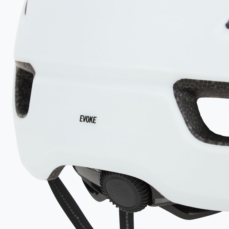 Cyklistická přilba Giro Evoke Shield Integrated MIPS matte chalk 8