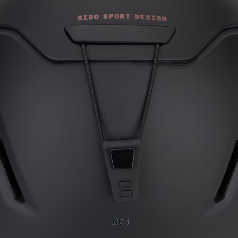 Lyžařská helma Giro Neo matte black red 8