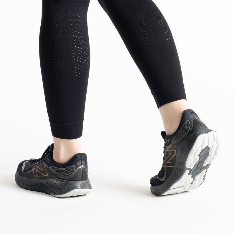 Dámské běžecké boty New Balance Fresh Foam 1080 V12 Permafros černe NBW1080V12 3