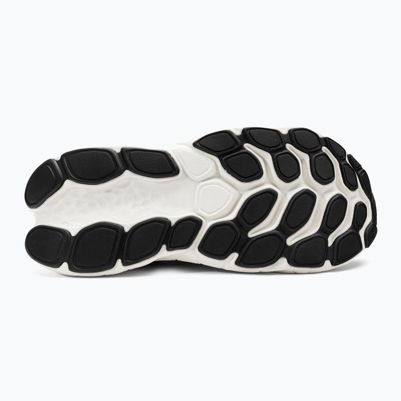 Pánské běžecké boty New Balance WMOREV4 bílé NBMMORCW4 5