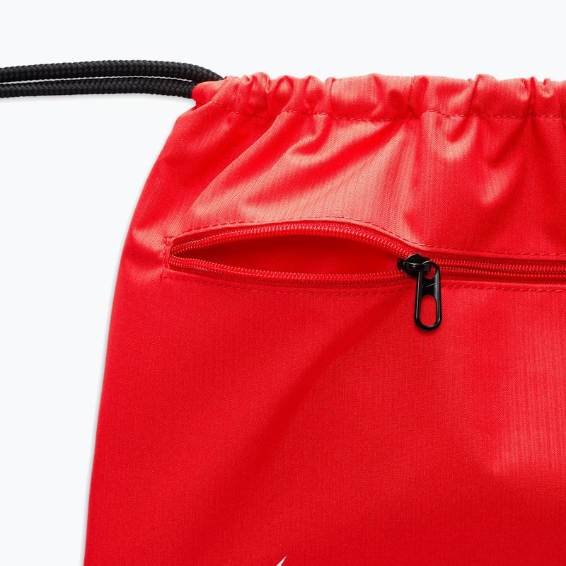 Vak Nike Brasilia 9.5 18 l bag university red/ black/ white 9