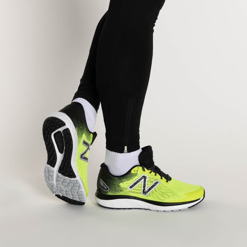 Pánské běžecké boty New Balance M680V7 thirty watt 3