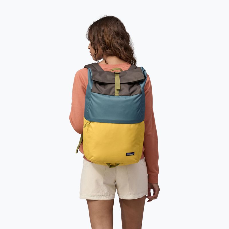 Městský batoh Patagonia Fieldsmith Roll Top Backpack 30 l surfboard yellow/abalone blue 6