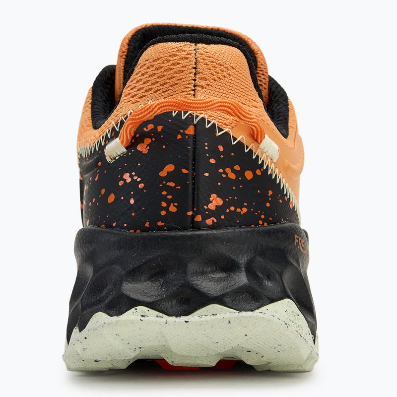 Dámské běžecké boty New Balance Fresh Foam Garoe v1 orange 6