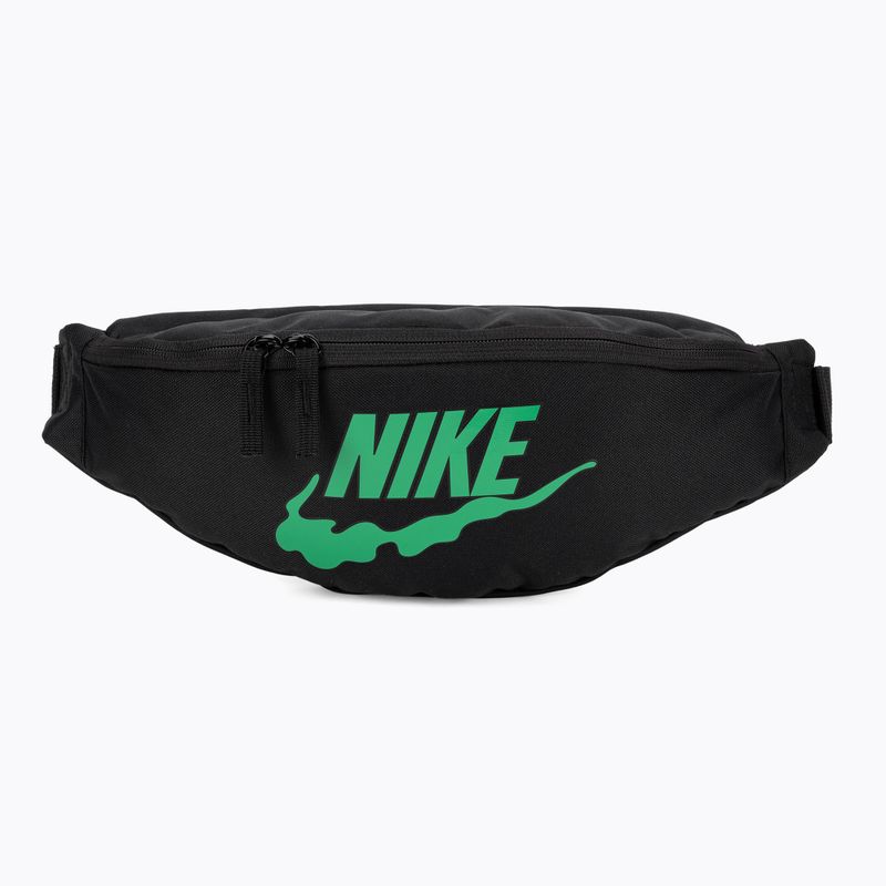 Ledvinka Nike Heritage Waistpack 3 l black/stadium green