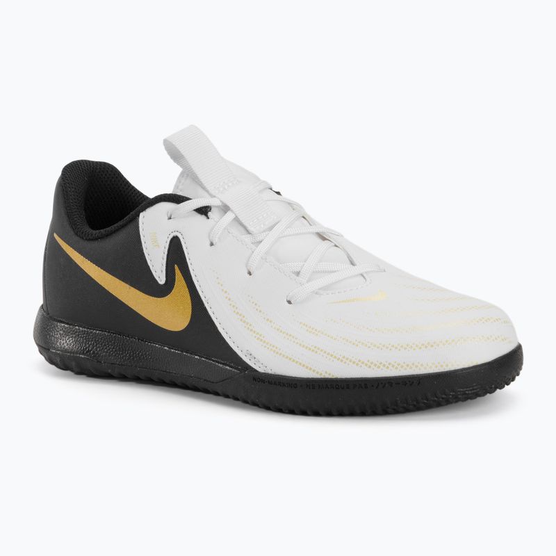 Dětské kopačky Nike Phantom GX II Academy IC bílá/metalická zlatá mince/černá