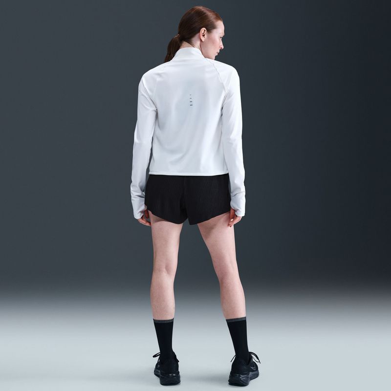 Dámské běžecké šortky Nike AeroSwift Dri-Fit ADV Mid-Rise 3" black/white 8