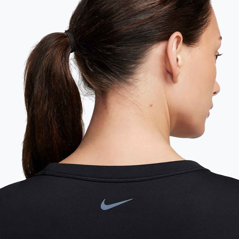 Dámské tréninkové tričko Nike One Fitted Dri-Fit Cropped Top black 5