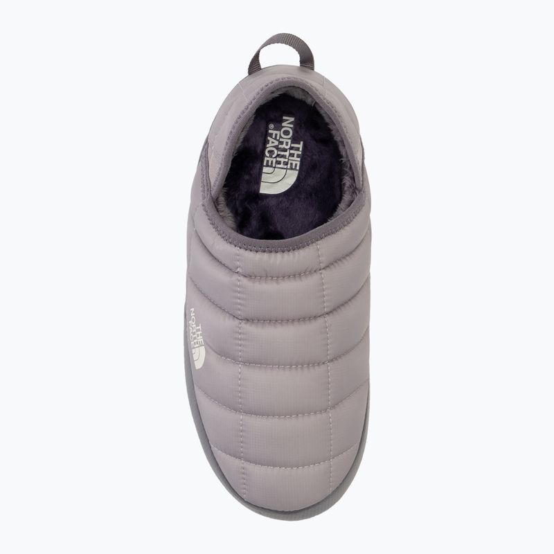 Dámské pantofle The North Face Thermoball Traction Mule V moonstone grey/lunar stone 5