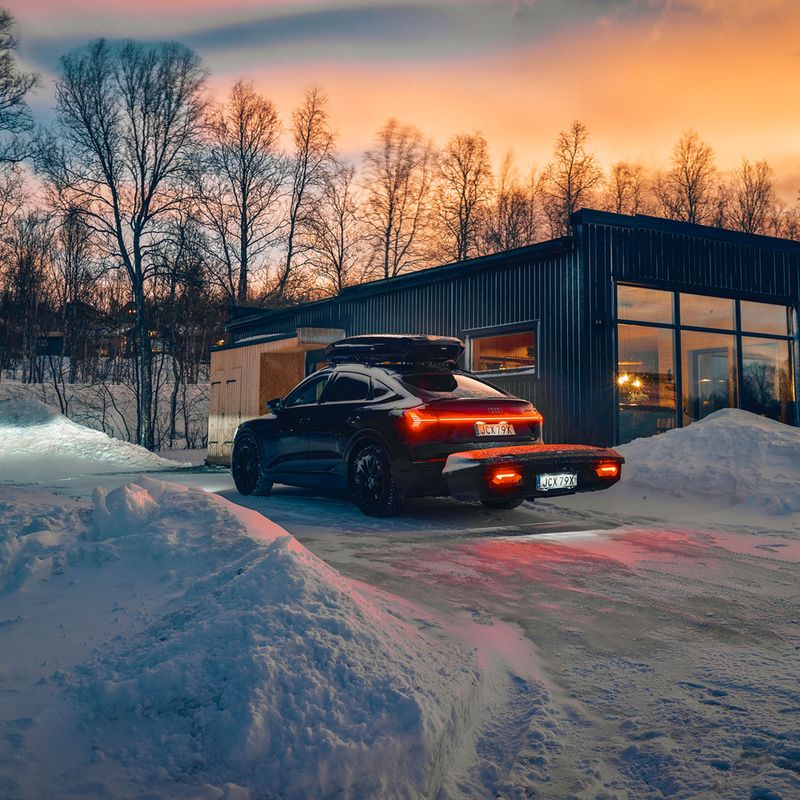 Střešní box Thule Arcos XL black 9