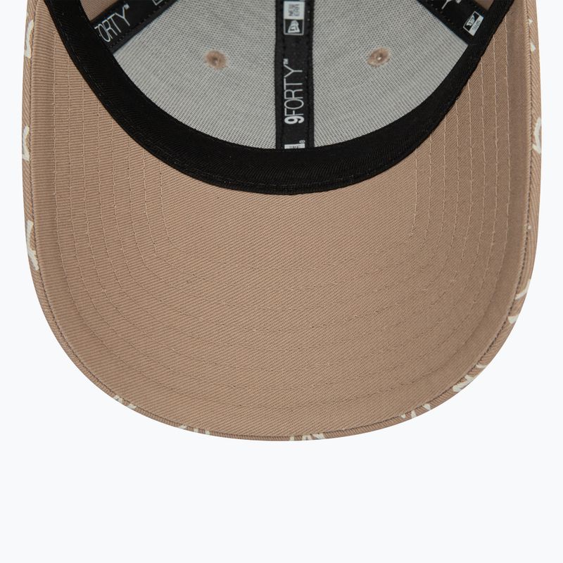 Dámská kšiltovka  New Era Monogram 9Forty New York Yankees pastel brown 5