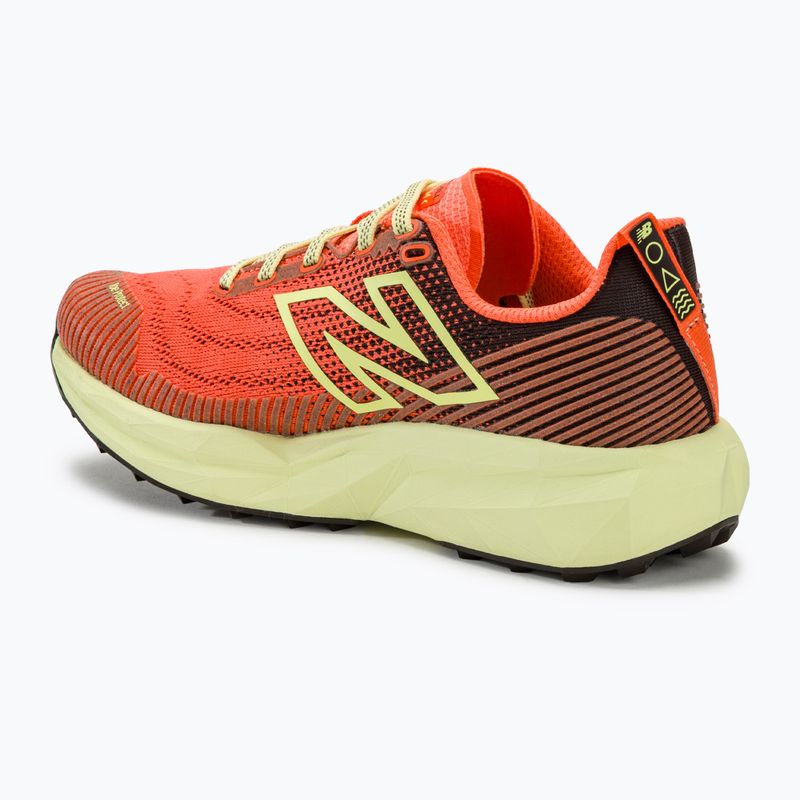 Dámské běžecké boty New Balance FuelCell Venym gulf red 3