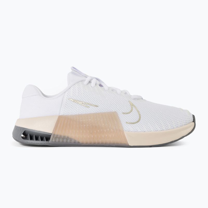 Dámské tréninkové boty Nike Metcon 9 white/metallic gold grain/sanddrift/white 2