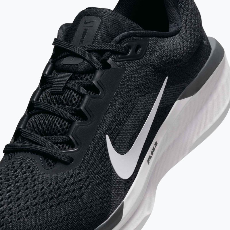 Dámské běžecké boty  Nike Winflo 11 black/white 8