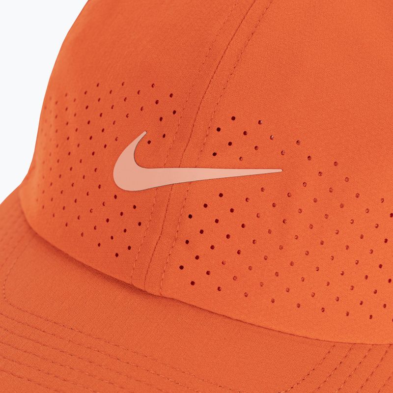 Tenisová čepice Nike Dri-Fit ADV Club cosmic clay/pink quartz 3